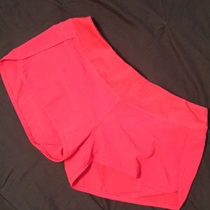 Wodlife workout shorts (M)